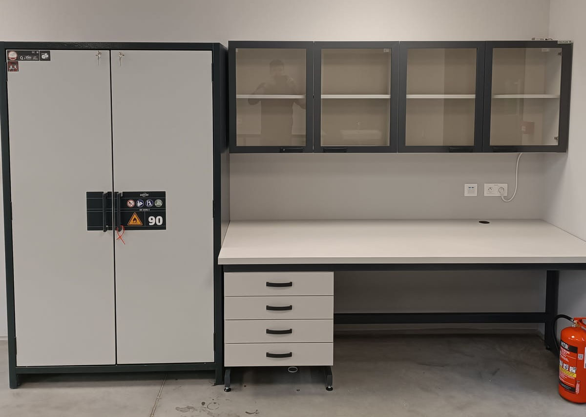 Szafy ogniotrwałe i gazy techniczne